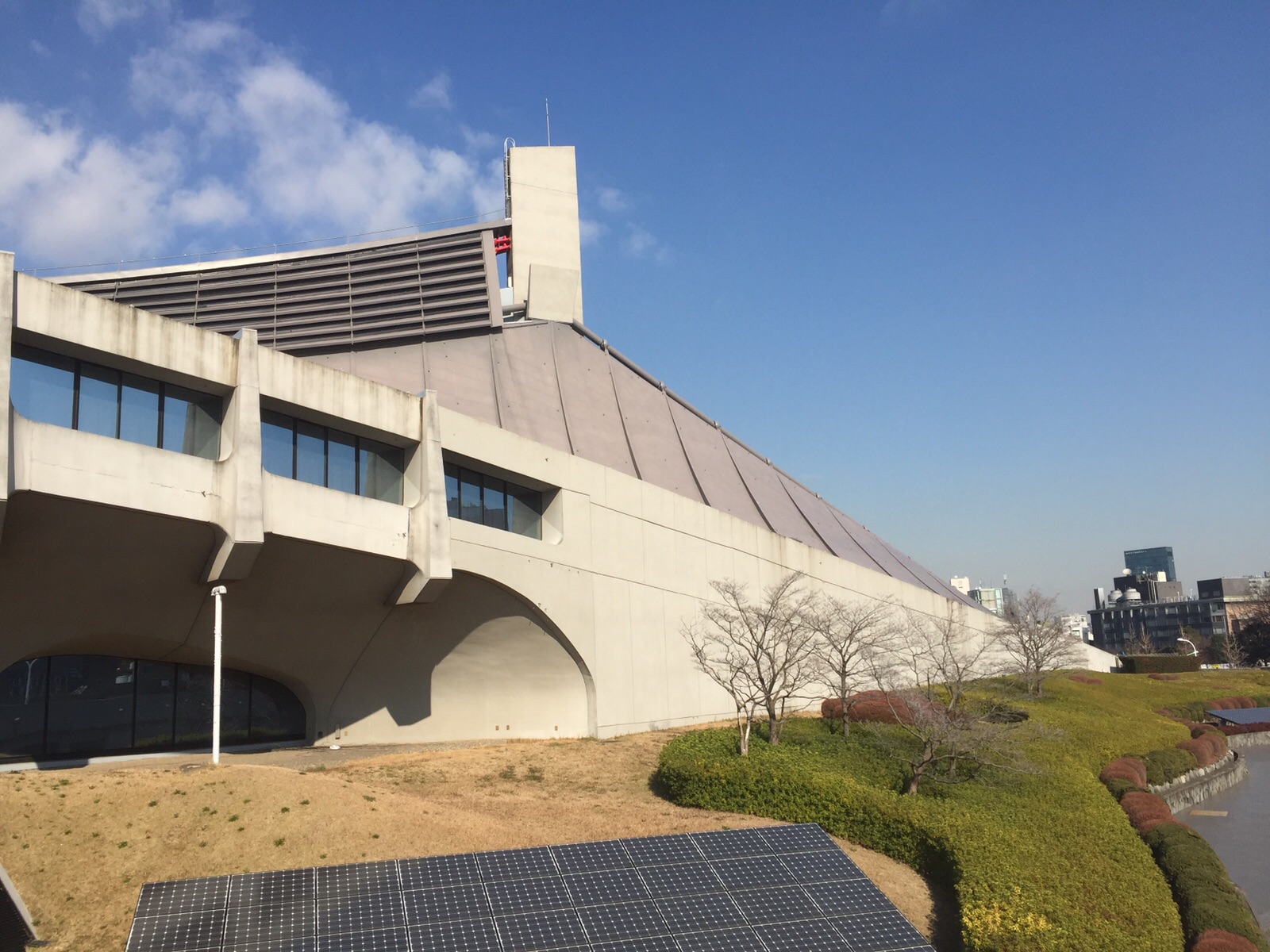 Modern concrete art and architecture